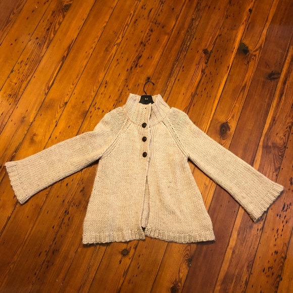 Zara Sweater - Picture 1 of 8